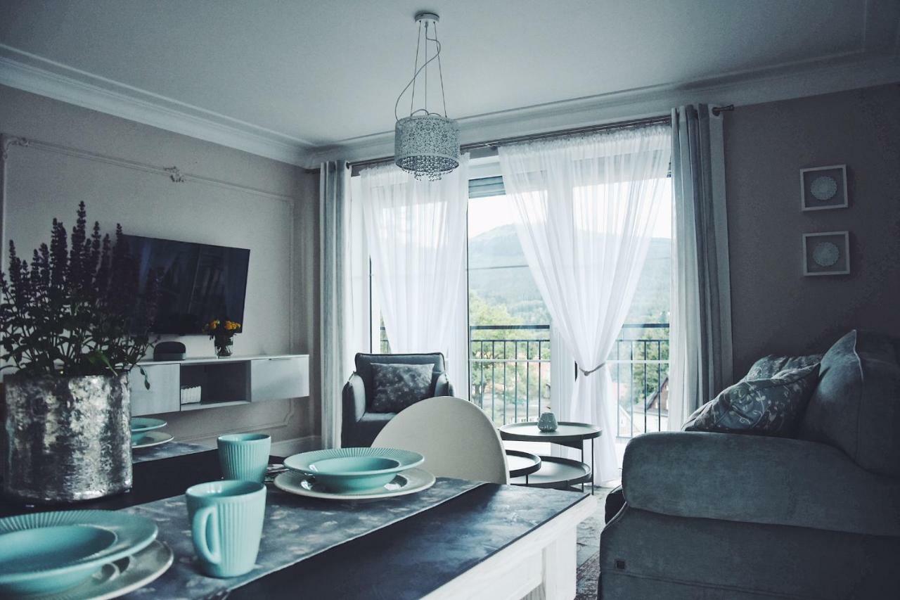 Apartamenty Magnum ชกลาร์สกา ปอเรมบา ภายนอก รูปภาพ